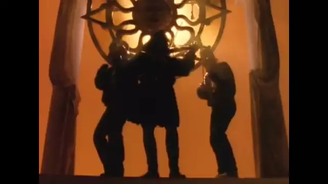 Soul II Soul - Keep On Movin'